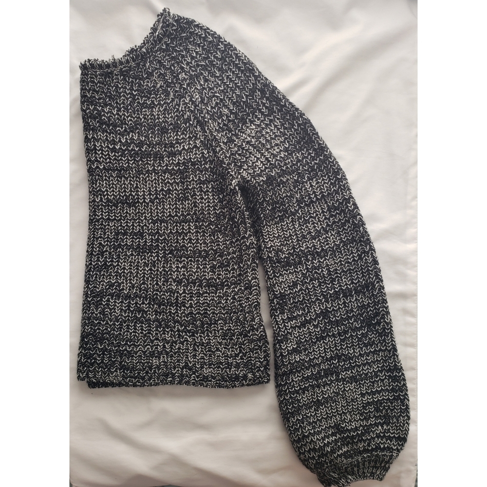 Gray Sweater - Picture 3 of 3